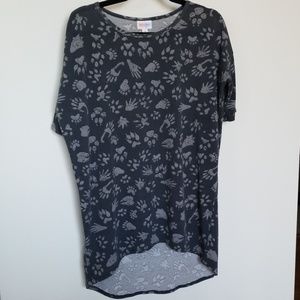 Lularoe Paw Print Top
